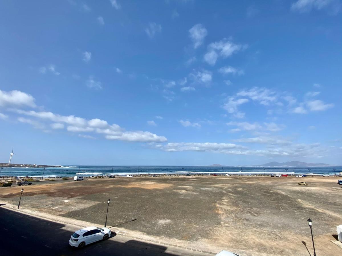 Modern Apartment With Sea Views In Corralejo Exteriér fotografie
